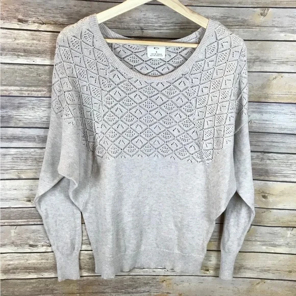 Urban Outfitters Pins and Needles Batwing sweater Size M - Picture 14 of 14
